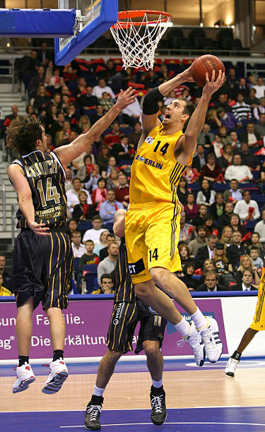 宫鲁鸣上任 宫鲁鸣上任